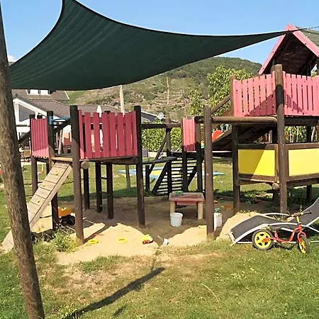 Mosel Ferienresidenz Zickzack 3* Farschweiler