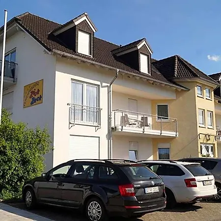 Mosel Ferienresidenz Zickzack Otel Farschweiler